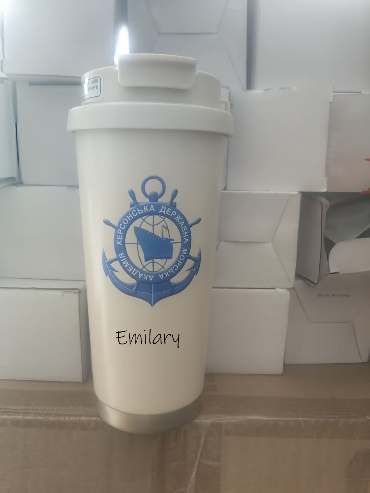 Wine With Beer Name - Bottiglia d'acqua personalizzata con logo da