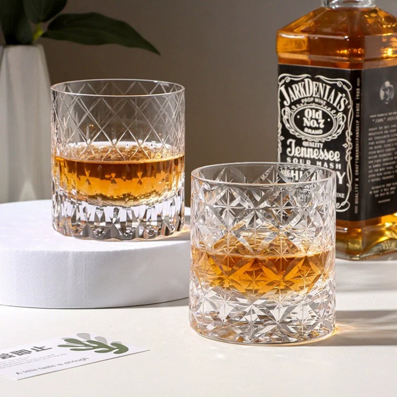 Wine Beer And Spirit - Bicchiere da whisky fatto a mano